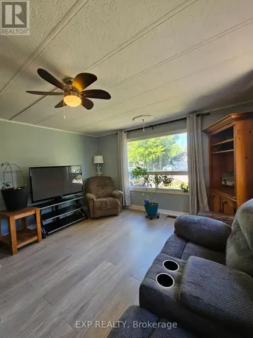 108 Hutt Road Augusta ON K6V 5T2