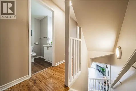 67 Valleyview Road Kitchener ON N2E 3J1