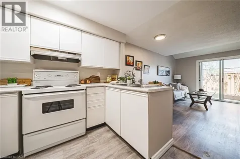 67 Valleyview Road Kitchener ON N2E 3J1