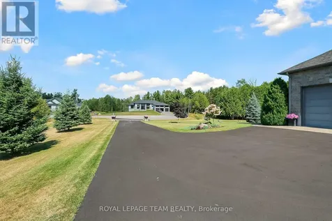 217 Shamus Way Ottawa ON K0A 1L0