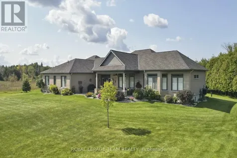 217 Shamus Way Ottawa ON K0A 1L0