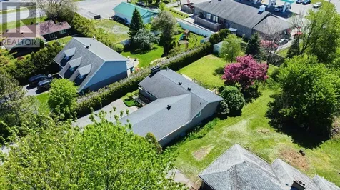 10 Manning Road South Stormont ON K0C 1P0