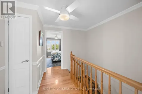1986 Summerfields Crescent Ottawa ON K1C 7B4