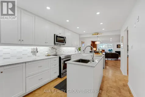 106 Stratas Court North Ottawa ON K2L 3K4