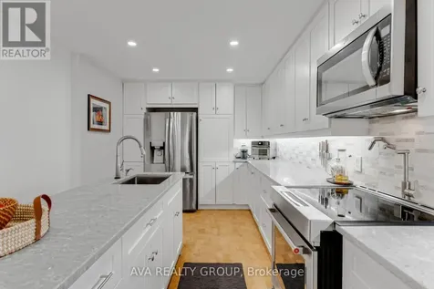 106 Stratas Court North Ottawa ON K2L 3K4