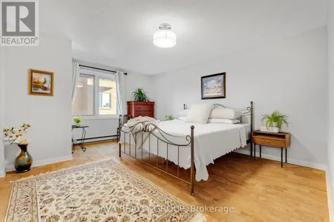 106 Stratas Court North Ottawa ON K2L 3K4
