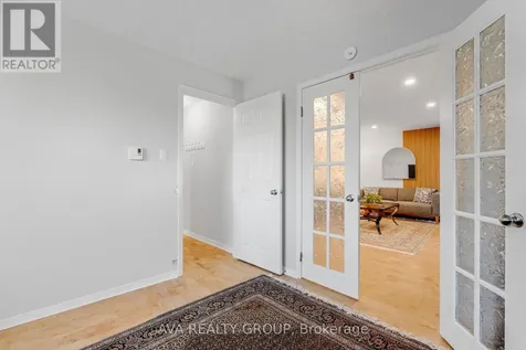106 Stratas Court North Ottawa ON K2L 3K4