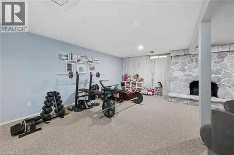 50 Lewis Crescent Kitchener ON N2A 2T6