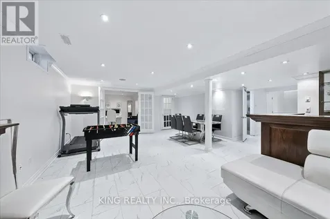 76 Blackburn Drive Brantford ON N3T 6R9