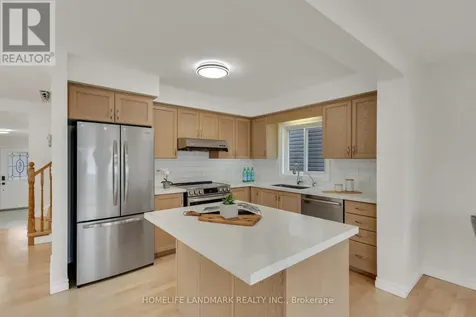 102 Iron Gate Street Kitchener ON N2N 3R6