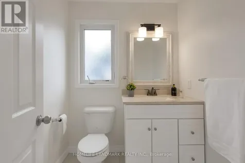 102 Iron Gate Street Kitchener ON N2N 3R6