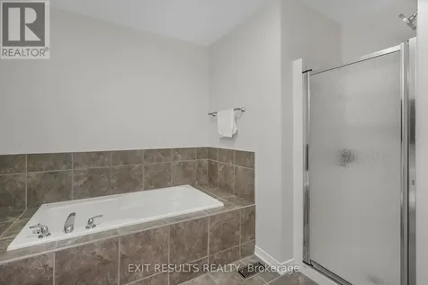 2609 Raymond Street Clarence-rockland ON K4K 0B6