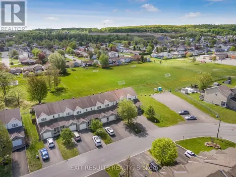 2609 Raymond Street Clarence-rockland ON K4K 0B6