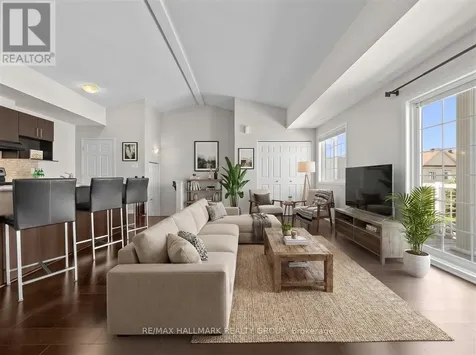102 Artesa Private Ottawa ON K2S 0J8