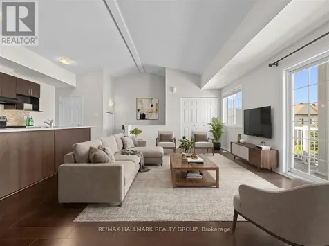 102 Artesa Private Ottawa ON K2S 0J8