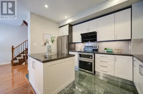 31 Avondale Avenue Toronto (willowdale East) ON M2N 7C1