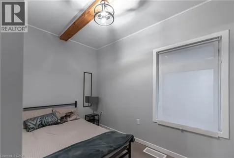 329 Main Street West Hamilton ON L8P 1K1