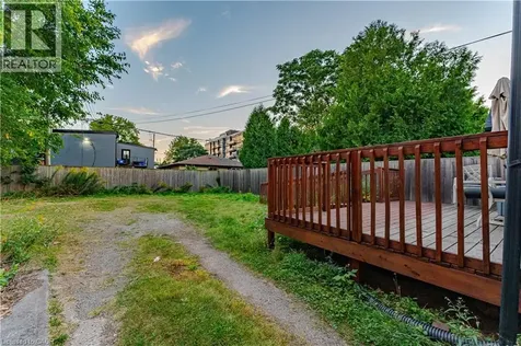 329 Main Street West Hamilton ON L8P 1K1