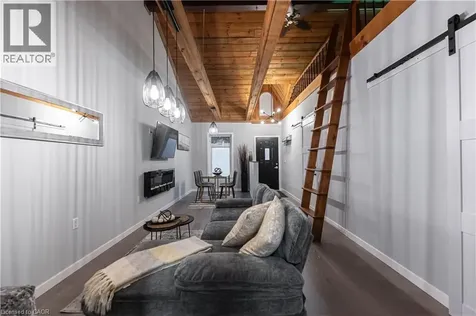 329 Main Street West Hamilton ON L8P 1K1