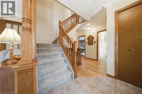 10 Riva Ridge Brantford ON N3P 1R9