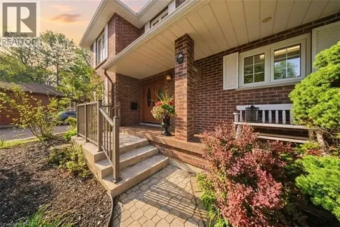 10 Riva Ridge Brantford ON N3P 1R9