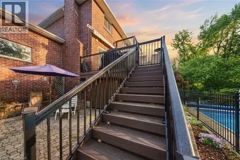 10 Riva Ridge Brantford ON N3P 1R9