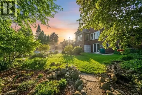 10 Riva Ridge Brantford ON N3P 1R9
