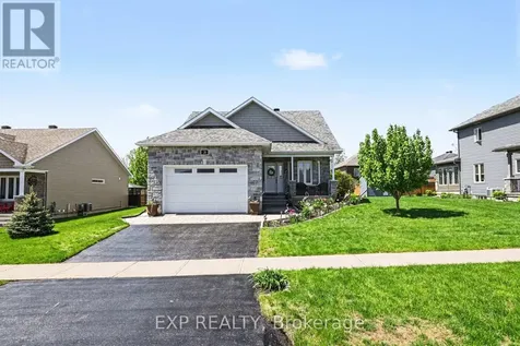 28 Jim Brownell Boulevard South Stormont ON K0C 1P0