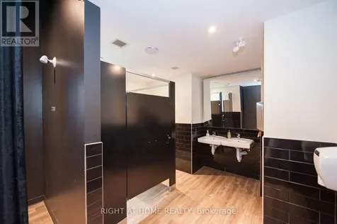 305 King Street West Kitchener ON N2G 1B9