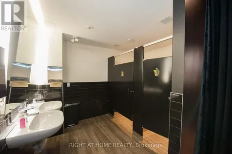 305 King Street West Kitchener ON N2G 1B9