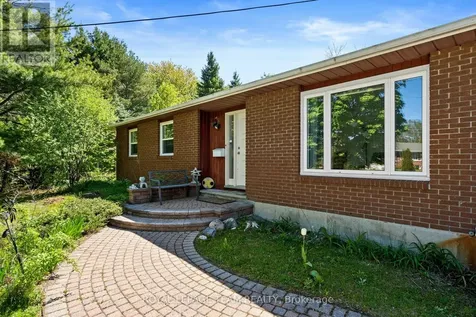 3383 Elizabeth Street Ottawa ON K0A 2W0