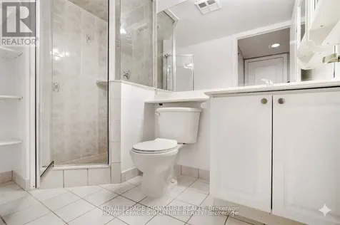 15 Northtown Way Toronto (willowdale East) ON M2N 7A2