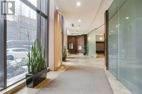 15 Northtown Way Toronto (willowdale East) ON M2N 7A2
