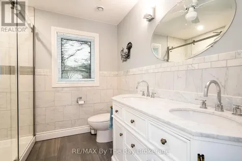 961 Shore Lane Wasaga Beach ON L9Z 2B8