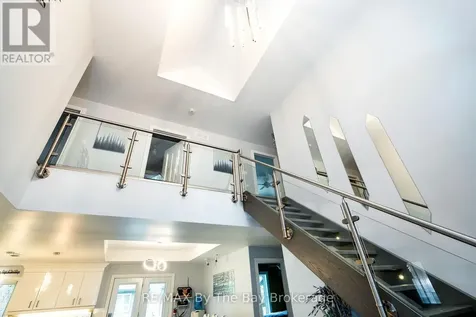 961 Shore Lane Wasaga Beach ON L9Z 2B8