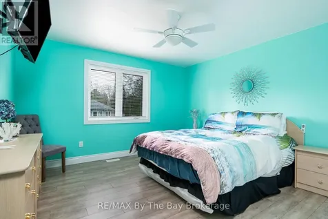 961 Shore Lane Wasaga Beach ON L9Z 2B8