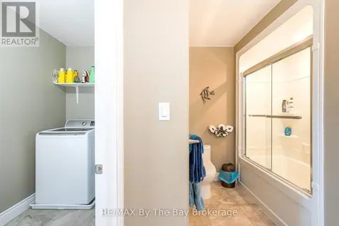 961 Shore Lane Wasaga Beach ON L9Z 2B8