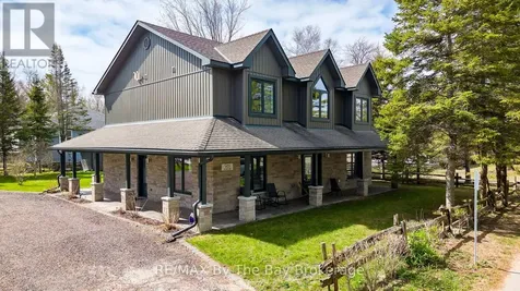 961 Shore Lane Wasaga Beach ON L9Z 2B8