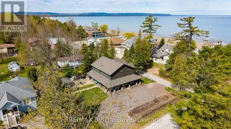 961 Shore Lane Wasaga Beach ON L9Z 2B8