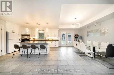 961 Shore Lane Wasaga Beach ON L9Z 2B8
