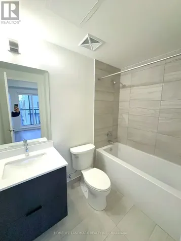 15 David Eyer Road Richmond Hill ON L4S 1M4
