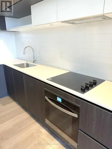 15 David Eyer Road Richmond Hill ON L4S 1M4