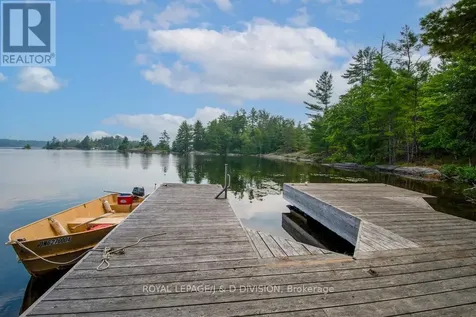 4446 Is 107 Stoney Lake Island North Kawartha ON K0L 2H0