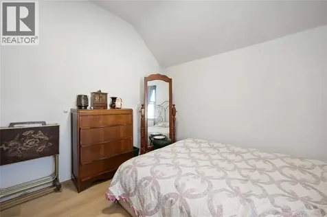 218-220 Mitton Street South Sarnia ON N7T 3E1