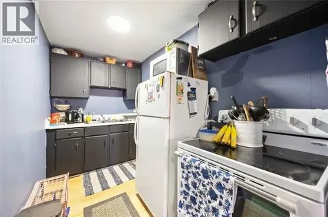 218-220 Mitton Street South Sarnia ON N7T 3E1