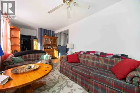 218-220 Mitton Street South Sarnia ON N7T 3E1