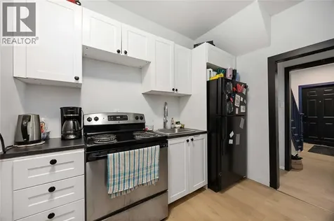 218-220 Mitton Street South Sarnia ON N7T 3E1