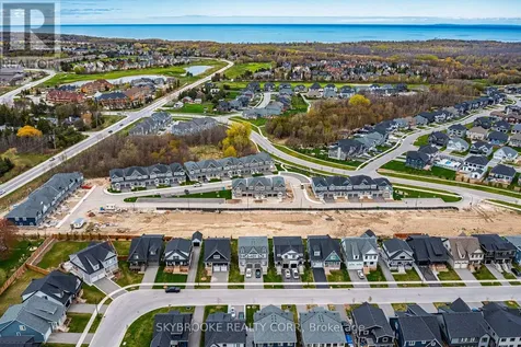 190 Crosswinds Boulevard Blue Mountains ON L9Y 5S9
