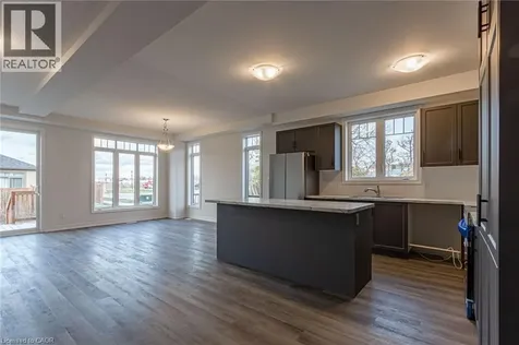22 Oakdale Avenue St. Catharines ON L2P 2B4