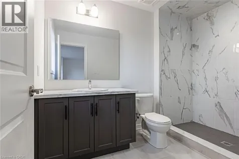 22 Oakdale Avenue St. Catharines ON L2P 2B4